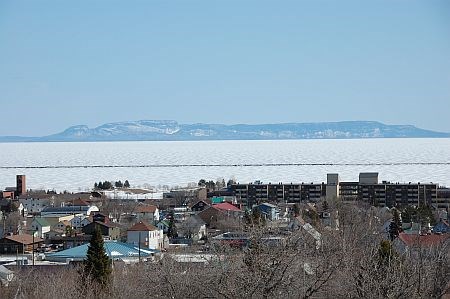 Thunder Bay_Giant